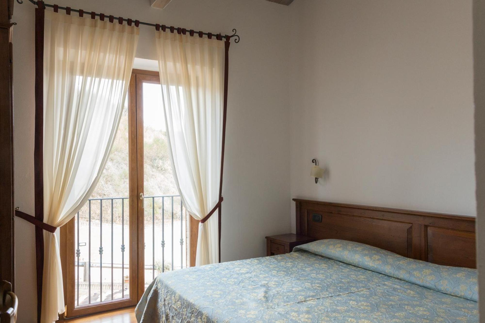 Colleverde Country House & Spa Urbino Luaran gambar
